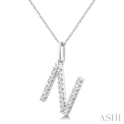 1/10 Ctw Initial 'N' Round Cut Diamond Fashion Pendant With Chain in Sterling Silver