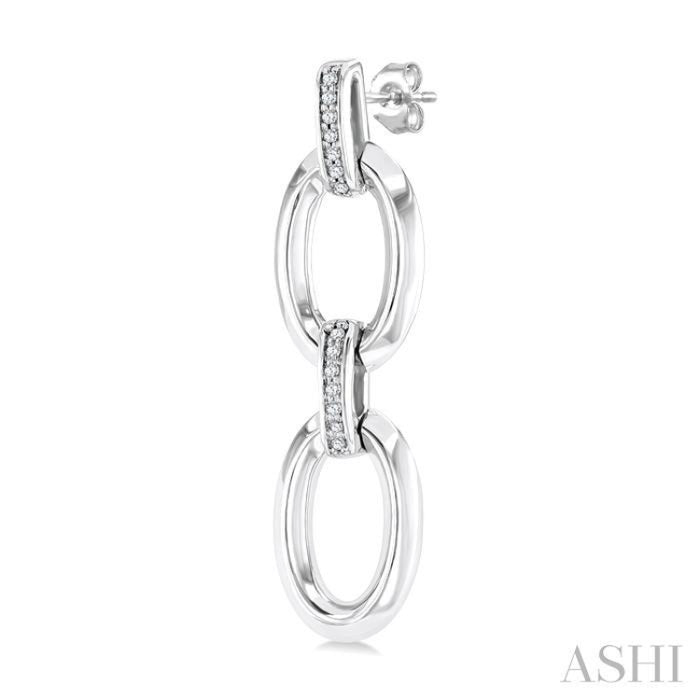 1/10 Ctw Oval Shape D-Link Round Cut Diamond Fashion Earrings in Sterling Silver