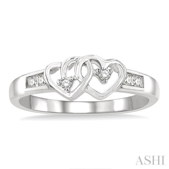 1/10 Ctw Round Cut Diamond Twin Heart Ring in Sterling Silver