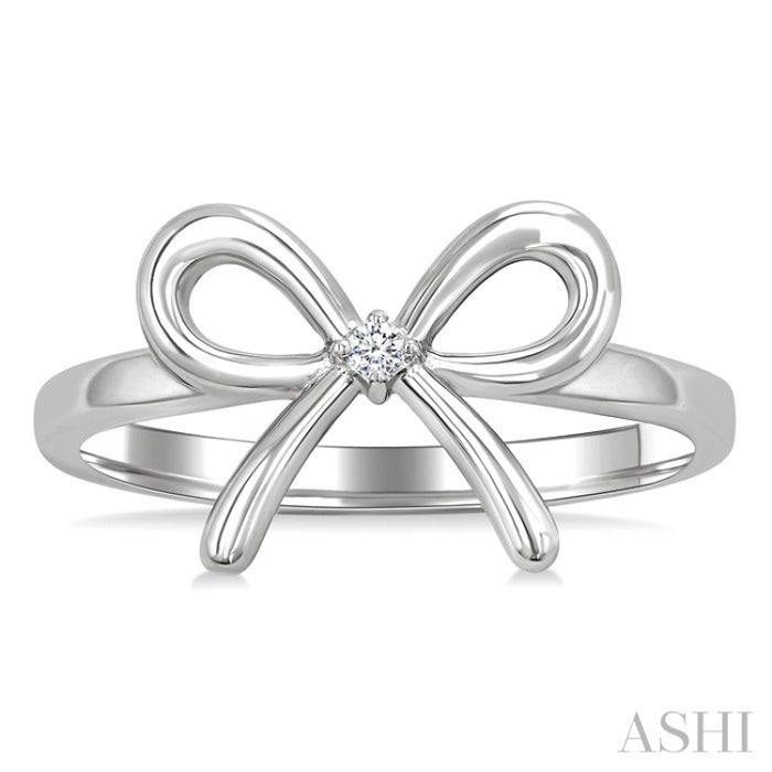 1/50 Ctw Bow Tie Round Cut Diamond Fashion Ring in Sterling Silver