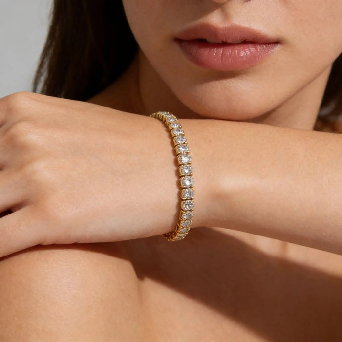 Bethenny Frankel 10 Carat Just Like Diamonds Bracelet In Yellow Gold