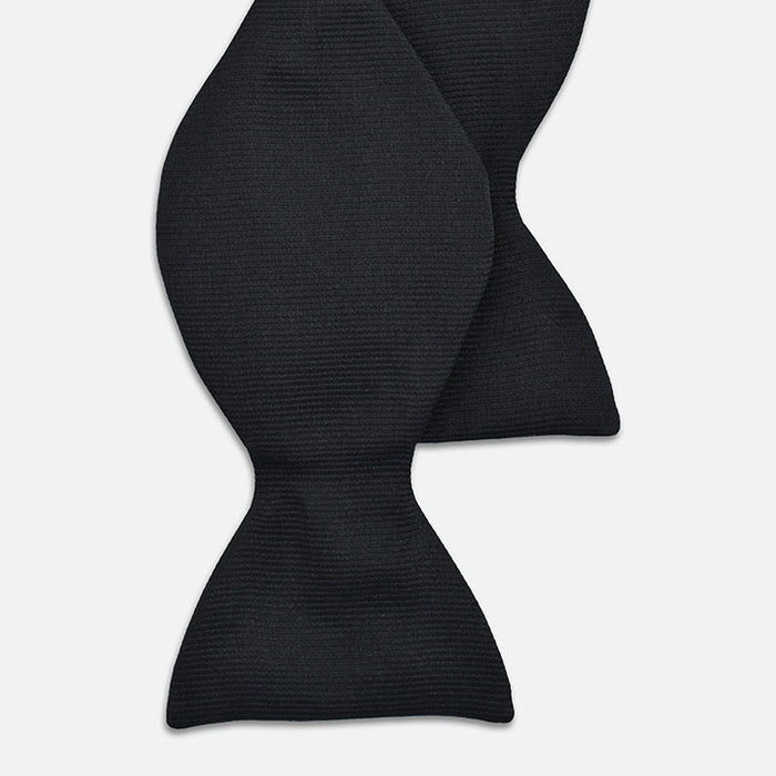 Classic Large Bow Tie