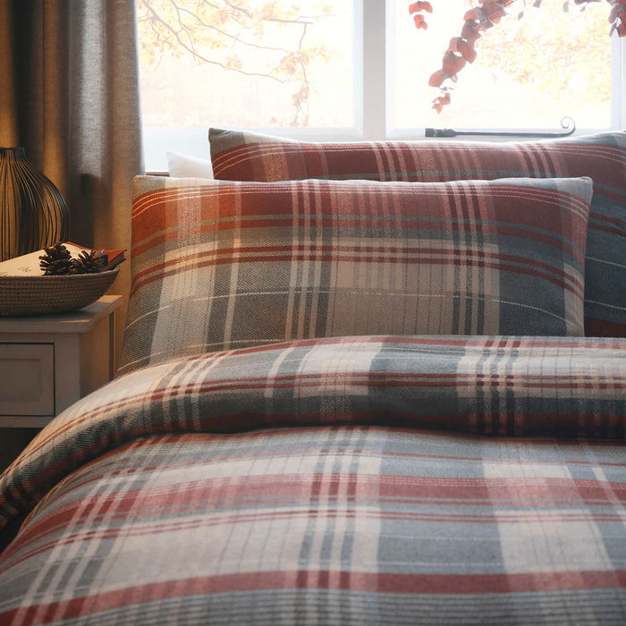 Connolly Red Duvet Set