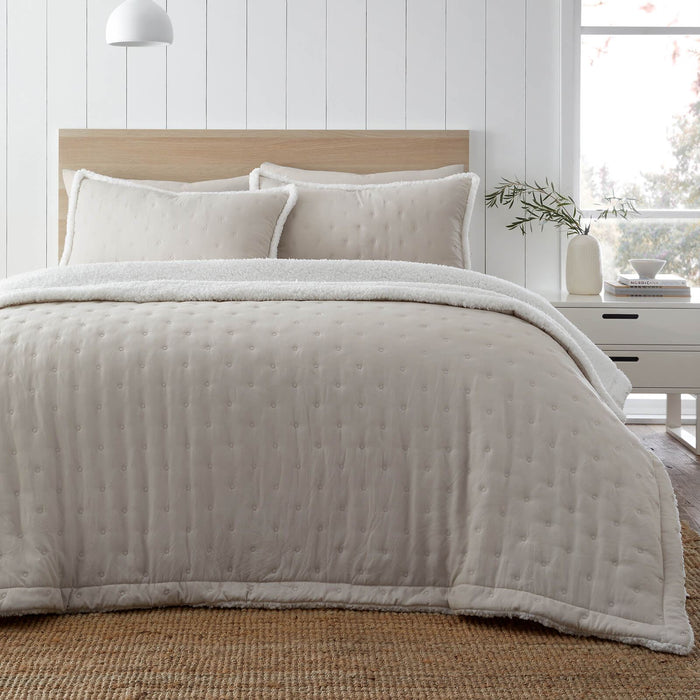 Cosy Nori Soft Sherpa Bedspread Cream