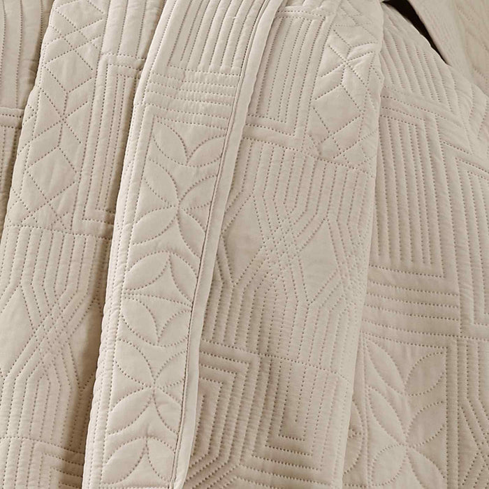 Folkstone Geo Natural Bedspread