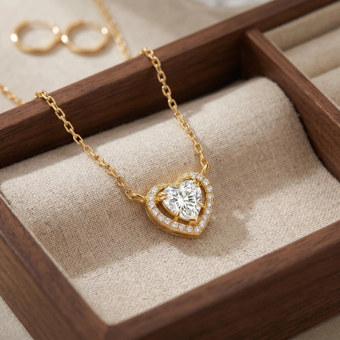 Isabella Heart Necklace in Yellow Gold