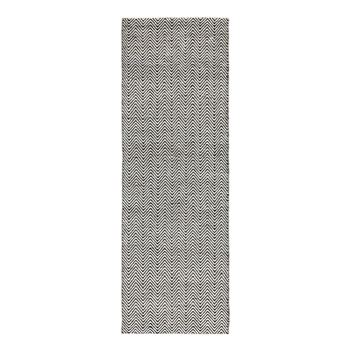Ives Black and White Outdoor Rugs