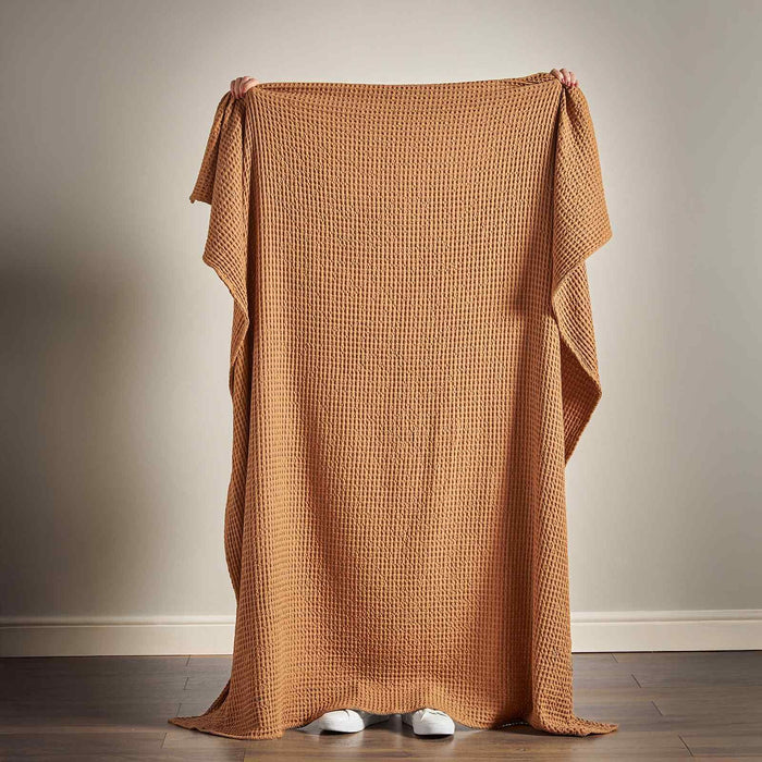 jaipur-chunky-waffle-caramel-blanket-throw